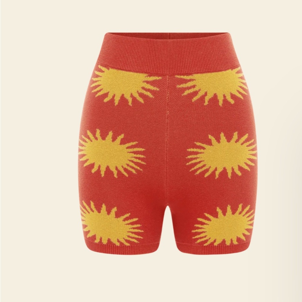 Soldout!! Ciao Ciao Vacation Sunburst Patterned Red and Yellow Women Shorts